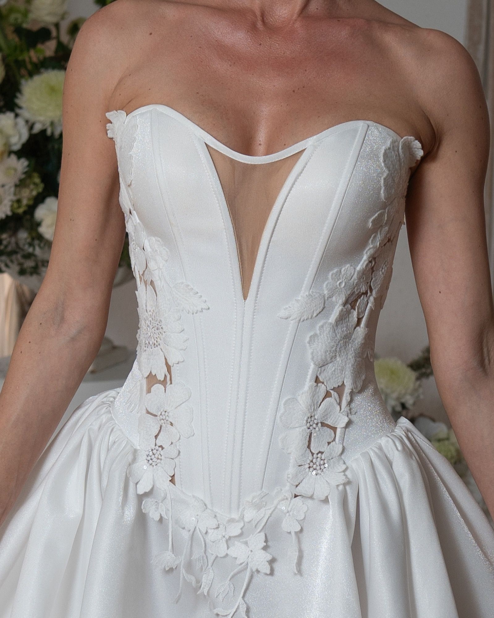 Detalle de corsé — atelier Oksana Dorenska